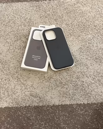 Cover MagSafe iphone 16 pro nuova
