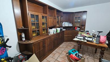 Armadio in legno