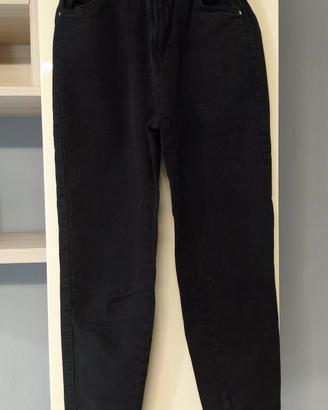 jeans tg M nuovi Bershka