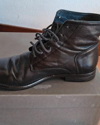 Stivaletti neri in vera pelle Igi&co