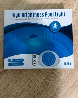 💡 Lampada LED per piscina 1006RA multicolore IP68