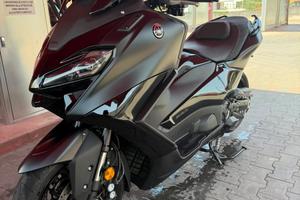 T-Max 560