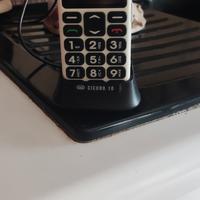 Cellulare TREVI- SICURO 10+ Caricabatteria+ batter