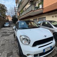 MINI COUNTRYMAN COOPER D ALLESTIMENTO COOPER S