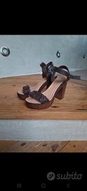 Sandali in cuoio