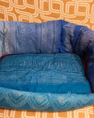 Ampia morbida per cane o gatto, con 2 cusci