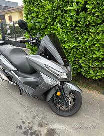 Kymco Xtown 300