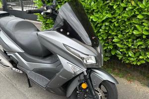 Kymco Xtown 300