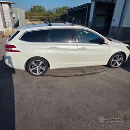 Peugeot 308 1.6 BlueHDi 2016