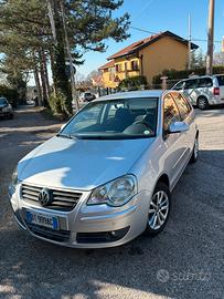Polo 1.2 benzina 2008 grigio chiaro