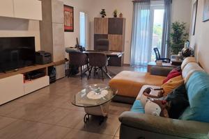 Appartamento di 160 m² con 5 locali e box auto dop