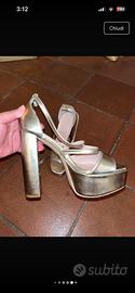 Scarpe a tacon