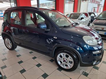 Fiat Panda 0.9 TwinAir Turbo Natural Power Trekkin