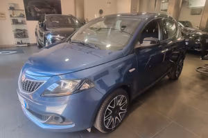 Lancia Ypsilon 1.0 FireFly 5 porte S&S Hybrid Gold