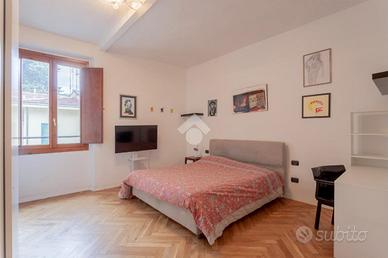 5 LOCALI A FIRENZE