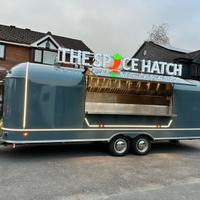 Rimorchio street food truck Airstream trailer 6.8M