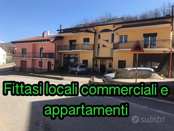 Locali commerciali e appartamenti