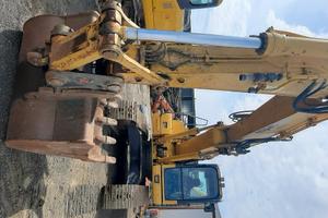 Escavatore Komatsu pc 210.8