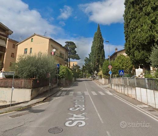 Monolocale SANTA LUCIA CON BALCONE