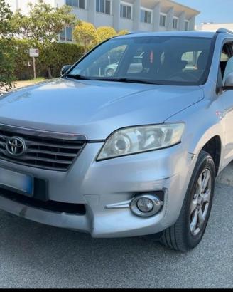 Toyota rav 4 2011 d-4d