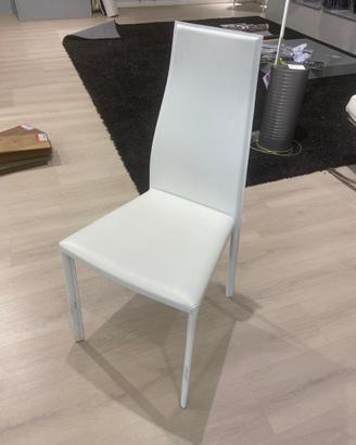 Sedia in pelle bianca originale  Cattelau