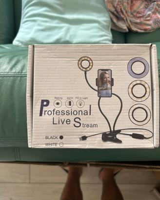 Set per video e selfie da smartphone