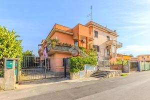 5 LOCALI A ANGUILLARA SABAZIA