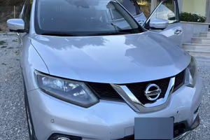 Nissan X Trail