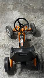 Go kart a pedali