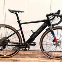 E-Gravel Bergamont  tg.M (pari al nuovo)
