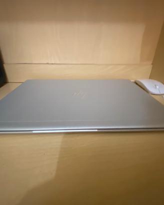Computer HP 400 € chi ritira subito