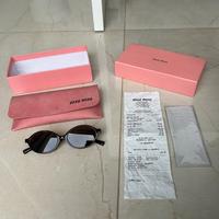 Occhiali da sole miu miu