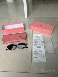 Occhiali da sole miu miu