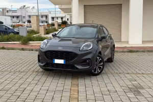 Ford puma hybrid ST-line