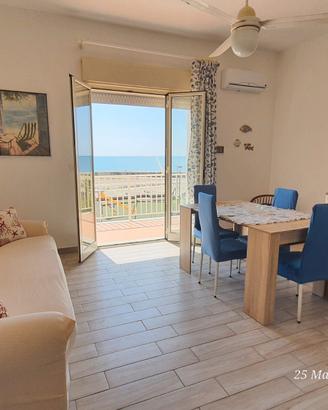 Appartamento vista mare
