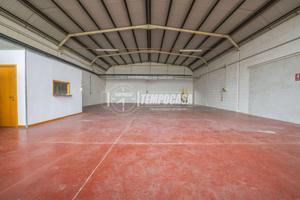 Capannone a Corridonia Via Enrico Mattei 2 locali