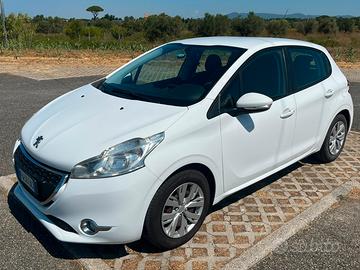 Peugeot 208 Active 1.4 HDi – 2015 