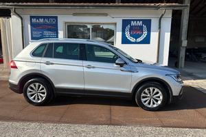 VOLKSWAGEN Tiguan 2.0 TDI 150 CV SCR DSG Life !!