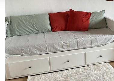 Divano letto ikea hemnes