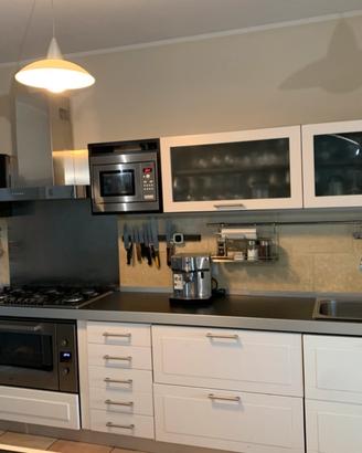Cucina in vero legno