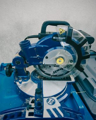 Einhell Troncatrice TC-MS 2112