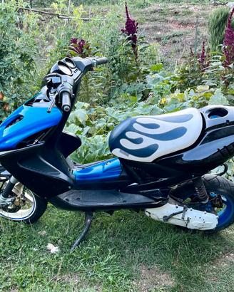 Yamaha Aerox 50