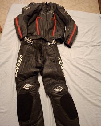 Tuta Moto Pelle VANUCCI (Giacca + Pantaloni) - Tag