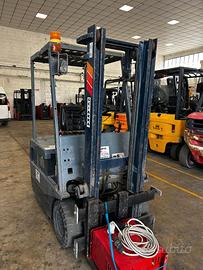CARRELLO ELEVATORE KOMATSU FB13M