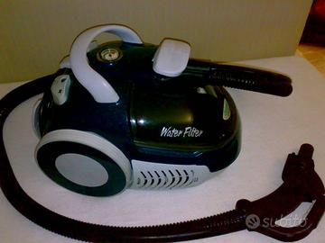 Aspirapolvere e pulitore a vapore