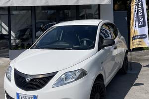 Lancia Ypsilon 1.2 5 porte Elefantino