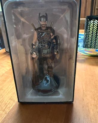 preziosa collezione action figure Avengers