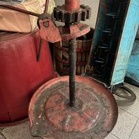 Pressa, Tino, Torchio a leva