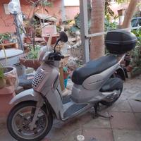 Aprilia Scarabeo 200 IE