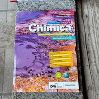 Libro di chimica
